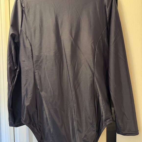 NWT Universal Standard Long-sleeved swim suit - M (18/20) - Picture 6 of 12